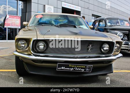 Kiev, Ucraina. Maggio 25, 2013. Ford Mustang Mach 1 1969. Muscolo auto. Auto retrò Foto Stock