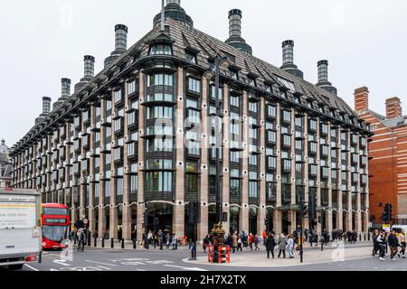 Portcullis House (PCH), un edificio di uffici a Westminster, Londra, Regno Unito. Foto Stock