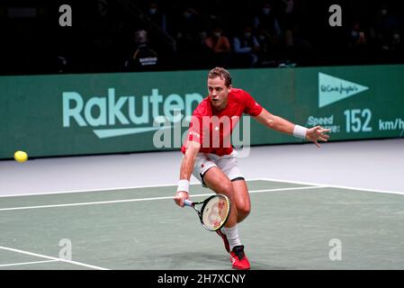 Madrid Arena, Casa de campo, Madrid, Spagna. 25 Nov 2021. Tennis: Coppa Davis by Rakuten Finals 2021 CAN v SWE - individuale - Vasek Pospisil vs Mikael Ymer. Vasek Pospisil nella foto. Madrid Arena, Casa de campo, Madrid, Spagna. Credit: EnriquePSans/Alamy Live News Foto Stock