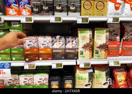 Caffè bio-label in un negozio Foto Stock