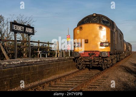 Classe 37 Berney Arms Norfolk Inghilterra Foto Stock