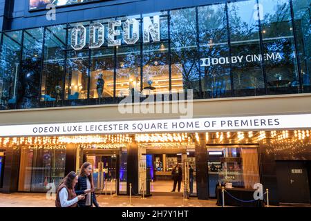 The Odeon Cinema Leicester Square, Londra, Regno Unito Foto Stock