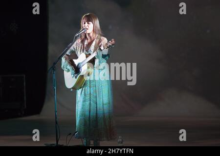 24 novembre 2021, Bologna, Italia: Esaurito per il nuovo tour Carmen Consoli che si fermò a Duse. Il cantante catanese ha recentemente pubblicato un album di canzoni inedite. (Credit Image: © Carlo Vergani/Pacific Press via ZUMA Press Wire) Foto Stock