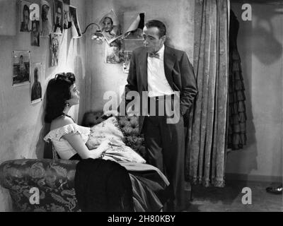 AVA GARDNER e HUMPHREY BOGART in THE BAREFOOT CONTESSA 1954 regista / scrittore JOSEPH L. MANKIEWICZ cinematografo Jack Cardiff transoceanic Film - Figaro co-produzione / Artisti Uniti Foto Stock