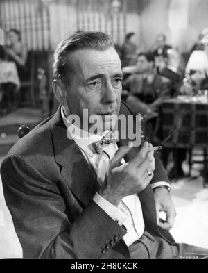 HUMPHREY BOGART come Harry Dawes nel BAREFOOT CONTESSA 1954 regista / scrittore JOSEPH L. MANKIEWICZ cinematografo Jack Cardiff transoceanic Film - Figaro co-produzione / Artisti Uniti Foto Stock