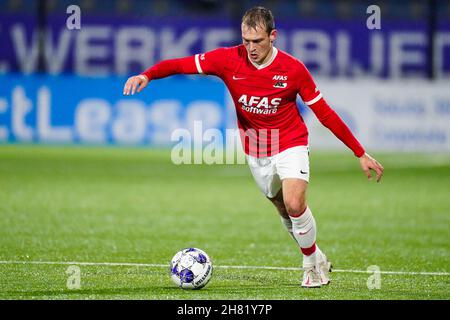 EINDHOVEN, PAESI BASSI - NOVEMBRE 26: Thijs Oosting of AZ U23 durante la partita olandese Keukenkampioendivisie tra FC Eindhoven e Jong AZ Alkmaar allo stadio Jan Louwers il 26 Novembre 2021 a Eindhoven, Paesi Bassi (Foto di Joris Verwijst/Orange Pictures) credito: Orange Pics BV/Alamy Live News Foto Stock