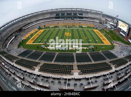 Waco, Texas, Stati Uniti. 27 novembre 2021. Foto dello stadio prima della partita di football NCAA tra i Texas Tech Red Raiders e i Baylor Bears al McLane Stadium di Waco, Texas. Matthew Lynch/CSM/Alamy Live News Foto Stock