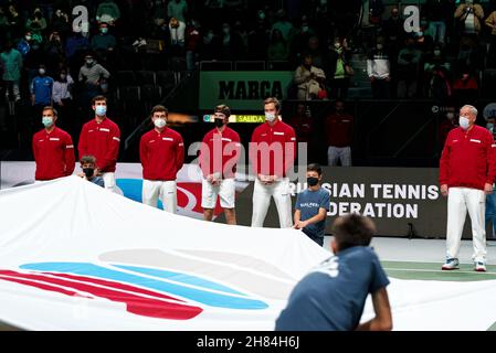 Madrid Arena, Casa de campo, Madrid, Spagna. 27 novembre 2021. Tennis: Coppa Davis di Rakuten Finals 2021 Madrid. ECUADOR / TENNIS FEDERAZIONE RUSSA - singoli - TENNIS FEDERAZIONE RUSSA. Madrid Arena, Casa de campo, Madrid, Spagna. Credit: EnriquePSans/Alamy Live News Foto Stock