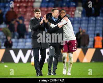 Londra, Regno Unito. 27 novembre 2021. Steven Gerrard, direttore di Aston Villa, dopo la partita della Premier League tra Crystal Palace e Aston Villa a Selhurst Park, Londra, Inghilterra, il 27 novembre 2021. Foto di Andrew Aleksiejczuk/prime Media Images. Credit: Prime Media Images/Alamy Live News Foto Stock