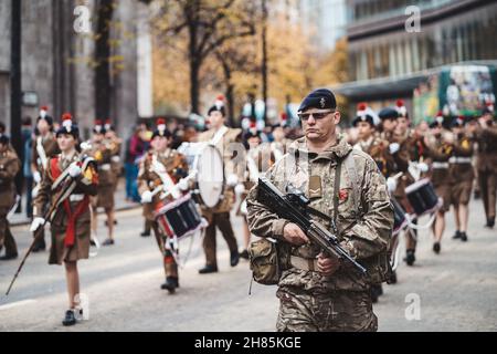 Londra, UK - 2021.11.13: The Royal Yeomanry alla sfilata del Lord Mayor of London Show Foto Stock