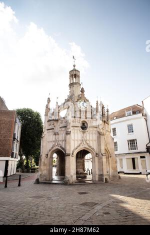 La torre dell'orologio chichester nel centro di Chichester Foto Stock