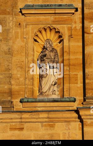 Amberg, Wallfahrtskirche, Barockkirche, Amberg, ;Maria Hilf, Kirche, Bergkirche, Fassade mit Heiligen Figuren in der Oberpfalz, Bayern! Foto Stock