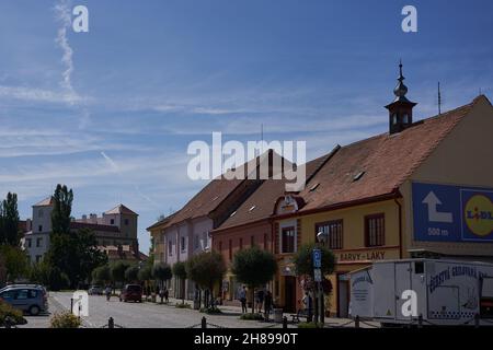 Bucovice, Repubblica Ceca - 10 settembre 2021 - Piazza della libertà Foto Stock