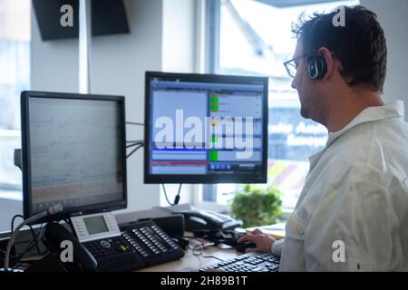 Emergenze, centro di regolamentazione Foto Stock