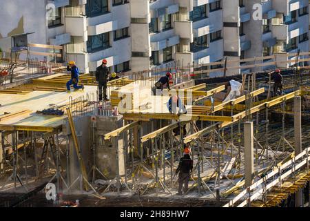 Wien, Vienna: Cantiere, cantiere con cassero a soffitto nel 22. Donaustadt, Vienna, Austria Foto Stock
