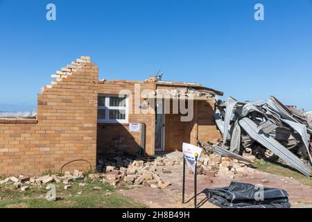 Mona vale surf club a Sydney demolito per essere sostituito con un nuovissimo surf club, Mona vale, Sydney, Australia Foto Stock