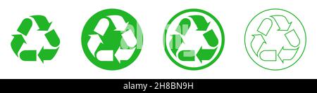 Icona di riciclo. Set di cartelli triangolari eco-riciclabili. Illustrazione vettoriale. Etichetta di riciclaggio Illustrazione Vettoriale