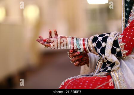 Tradizionale matrimonio asiatico Foto Stock