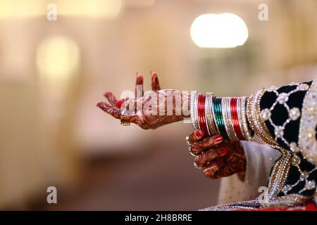 Tradizionale matrimonio asiatico Foto Stock