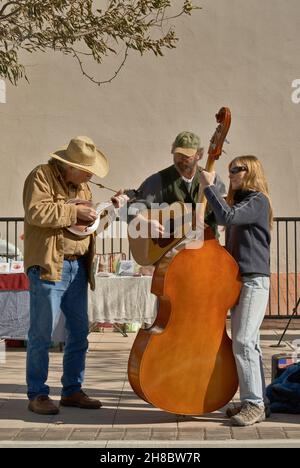 Musicisti di strada al Downtown Mall Festival a Las Cruces, New Mexico, USA Foto Stock