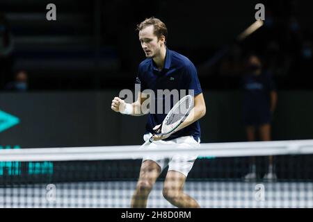 Daniil Medvedev di Russia durante la Coppa Davis 2021, Gruppo A partita di tennis tra Spagna e Russia il 28 novembre 2021 alla Madrid Arena di Madrid, Spagna - Foto: Oscar Barroso/DPPI/LiveMedia Foto Stock