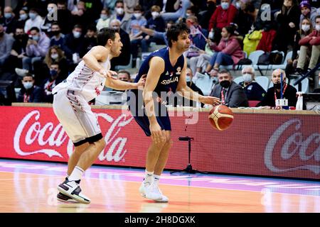 MILOS TEODOSIC (4) della Serbia durante la FIBA Basketball World Cup 2023, European Qualifiers, 1° turno Gruppo A Basketball match tra Belgio e Serbia il 28 novembre 2021 alla Mons Arena di Mons, Belgio - Foto: Ann-dee Lamour/DPPI/LiveMedia Foto Stock