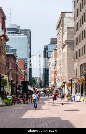 Strada pedonale di Ottawa chiamata Sparks Street. Foto Stock