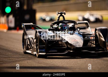 48 Mortara Edoardo (swi), ROKIT Venturi Racing, Mercedes-EQ Silver Arrow 02, in azione durante i test pre-stagione del Campionato del mondo FIA di Formula e 2021-22, sul circuito Ricardo Tormo dal 28 novembre al 2 dicembre 2021 a Valencia, Spagna - Foto: Joao Filipe/DPPI/LiveMedia Foto Stock