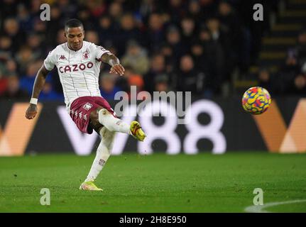 27 novembre - Crystal Palace / Aston Villa - Premier League - Selhurst Park Aston Villa Ashley Young durante la partita a Selhurst Park Picture Credit : © Mark Pain / Alamy Live News Foto Stock