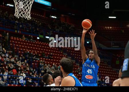 Milano, Italia. 29 novembre 2021. Nicola Akele (Italia) durante la Coppa del mondo FIBA 2023 Qualifiers - Italia vs Olanda, squadre di pallacanestro ternazionale a Milano, Italia, Novembre 29 2021 Credit: Independent Photo Agency/Alamy Live News Foto Stock