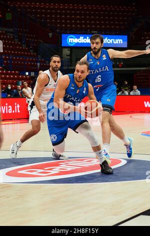 Milano, Italia. 29 novembre 2021. Stefano Tonut (Italia) durante la Coppa del mondo FIBA 2023 Qualifiers - Italia vs Olanda, squadre di pallacanestro ternazionale a Milano, Italia, Novembre 29 2021 Credit: Independent Photo Agency/Alamy Live News Foto Stock