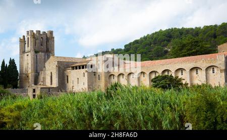 Campanile dell'abbazia di Santa Maria, Lagrasse Foto Stock