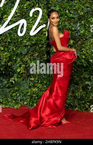 Jourdan Dunn partecipa ai Fashion Awards 2021 al Royal Albert Hall. Londra, Regno Unito. 29/11/2021 Foto Stock