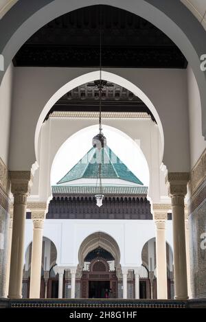 Ingresso a una corte della Grande Mosquee de Paris, Francia Foto Stock