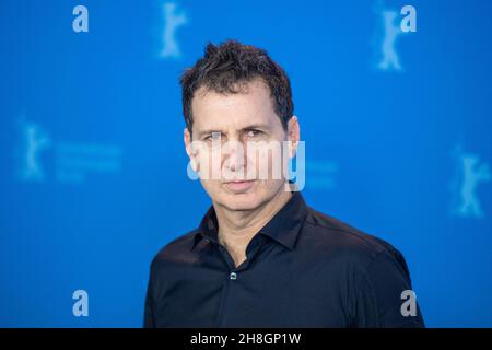 BERLINO, GERMANIA-Febbraio 10: Yuval Adler si pone alla fotocellula 'The operata' (Die Agentin) durante il 69° Festival Internazionale del Film di Berlinale Foto Stock