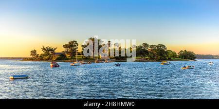 Francia, Morbihan (56), Ria d'Etel, Belz, l''île de Riec'h en soirée Foto Stock