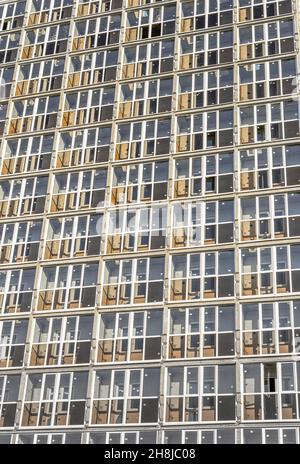 Strutture di motivi di Windows all'esterno dell'edificio Foto Stock