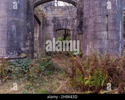 Craigend Castle è una casa di campagna in rovina, situata a nord di Milngavie, nello Stirlingshire, Scozia centrale. Foto Stock