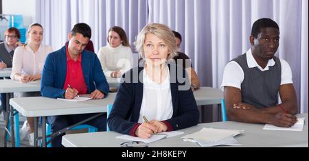 Studenti di corsi di estensione Foto Stock