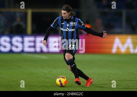 Bergamo, Italia, 30 novembre 2021. Hans Hateboer di Atalanta durante la serie A partita allo stadio Gewiss di Bergamo. Il credito d'immagine dovrebbe essere: Jonathan Moscrop / Sportimage Foto Stock