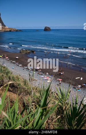 Spiaggia di Maiata, Porto da Cruz, Isola di Madeira Foto Stock
