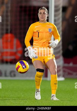 Doncaster, Inghilterra, 30 novembre 2021. Mary Earps of England durante la Coppa del mondo FIFA 2022 - partita di qualificazione europea al Keepmoat Stadium di Doncaster. Il credito d'immagine dovrebbe leggere: Andrew Yates / Sportimage Foto Stock