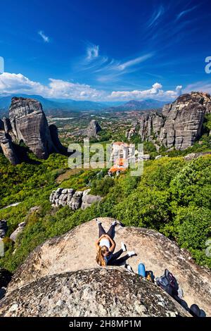 Tempo per rilassarsi a Meteora, Trikala, Tessaglia, Grecia, Foto Stock