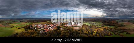 Veduta aerea, teste Otzberg, Hering, Contea di Darmstadt-Dieburg, Assia, Germania Foto Stock