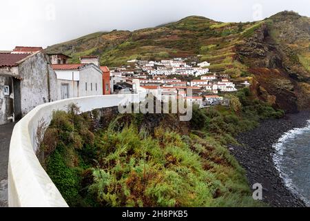 Strade di Vila do Corvo, isola di Corvo Azzorre Portogallo Foto Stock