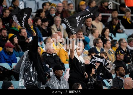 Tifosi neozelandesi durante la partita della Bledisloe Cup tra i wallaby australiani e i neozelandesi All Blacks all'ANZ Stadium il 31 ottobre 2020 a Sydney, Australia. (Foto di Steven Markham/Speed Media) Foto Stock