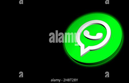 WhatsApp Button 3D rendering Design su sfondo nero. Logo tridimensionale dell'applicazione What's icona verde lucida. Foto Stock
