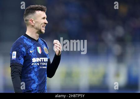 Milano, Italia. 01 dicembre 2021. Ivan Perisic del FC Internazionale si presenta durante la Serie a una partita tra FC Internazionale e Spezia Calcio allo Stadio Giuseppe Meazza il 1 dicembre 2021 a Milano. Credit: Marco Canoniero/Alamy Live News Foto Stock