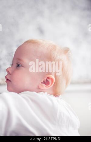 Bella con occhi blu Foto Stock
