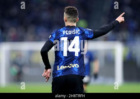 Milano, Italia. 01 dicembre 2021. Ivan Perisic del FC Internazionale gestures durante la Serie A match tra FC Internazionale e Spezia Calcio allo Stadio Giuseppe Meazza il 1 dicembre 2021 a Milano. Credit: Marco Canoniero/Alamy Live News Foto Stock